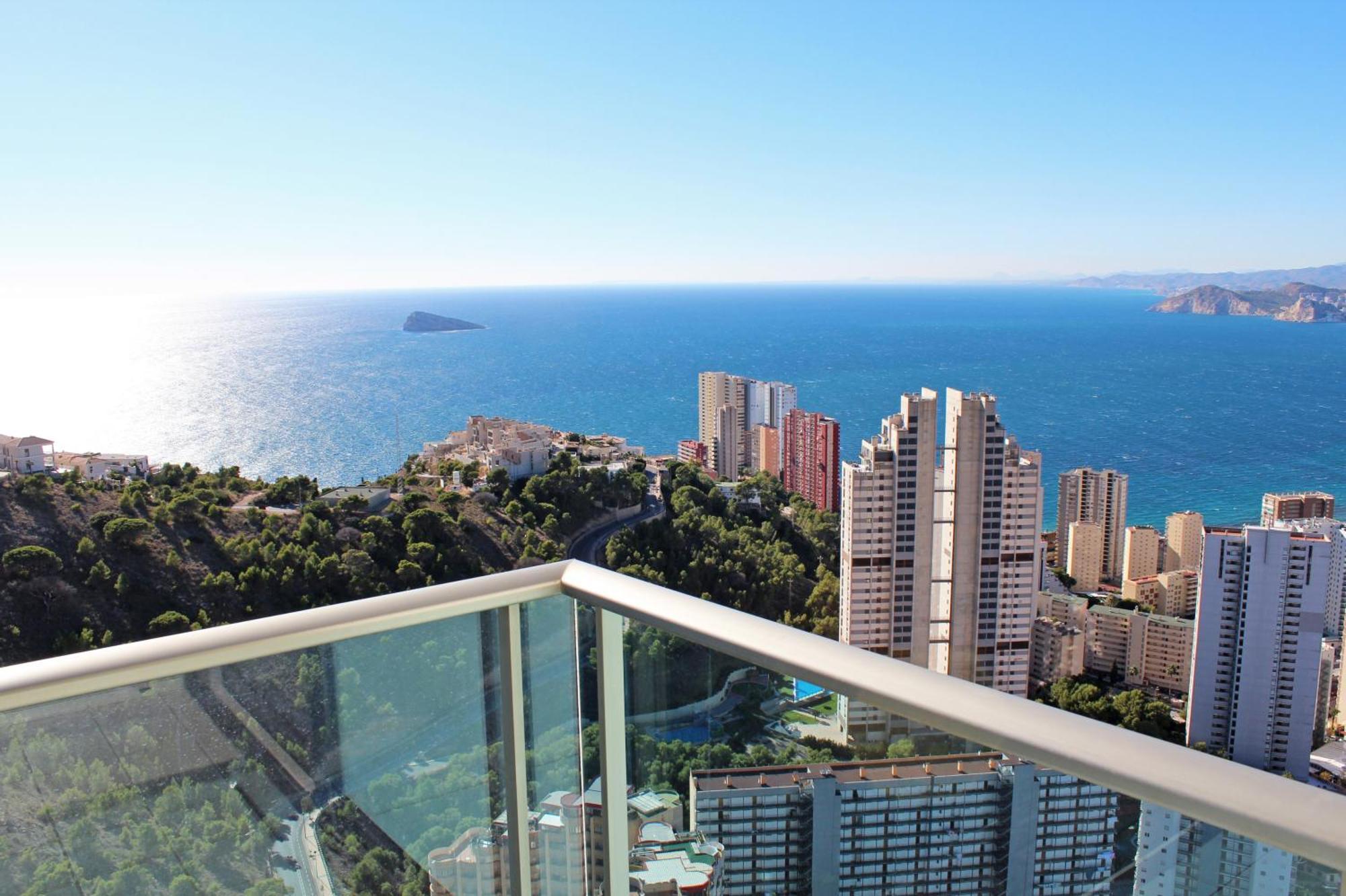 Benidorm High Rise Apartments - Sea Views - Torre Lugano Oda fotoğraf