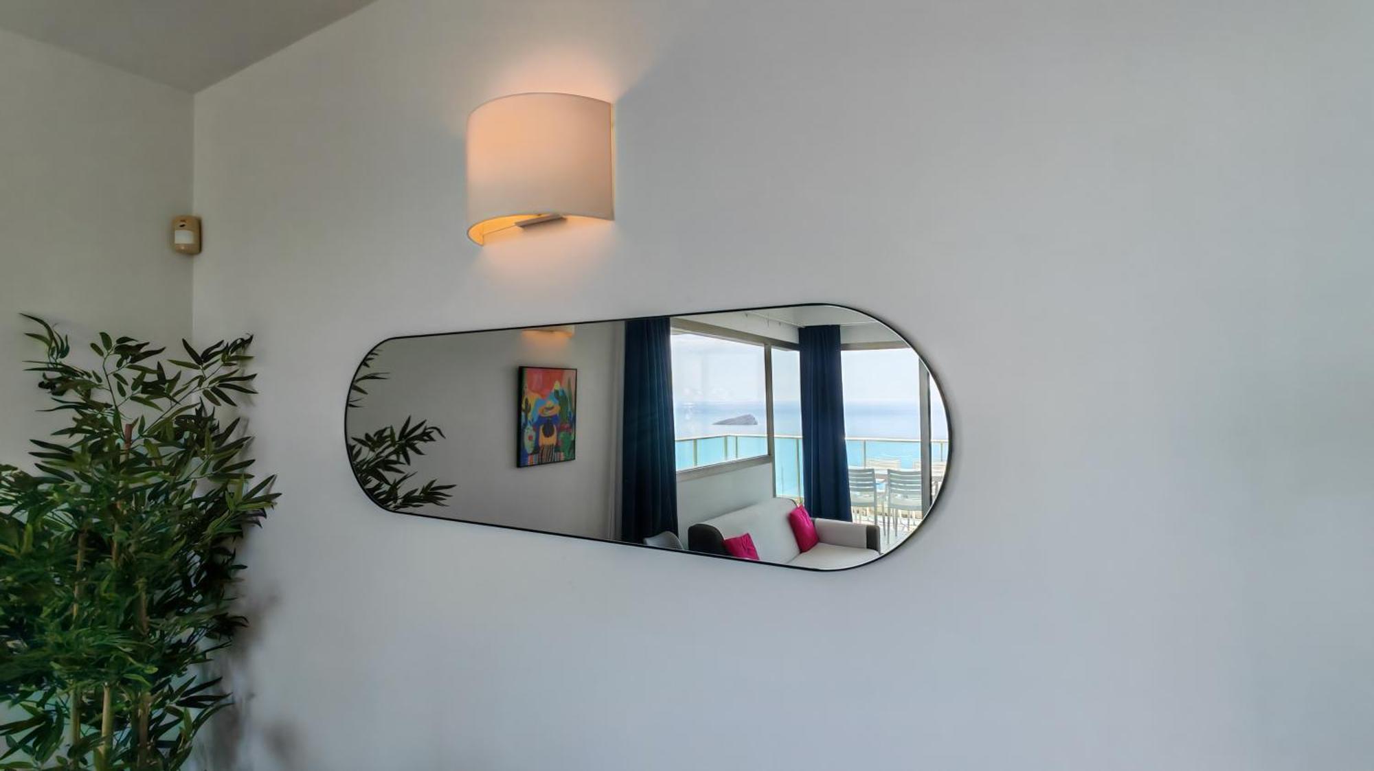 Benidorm High Rise Apartments - Sea Views - Torre Lugano Dış mekan fotoğraf